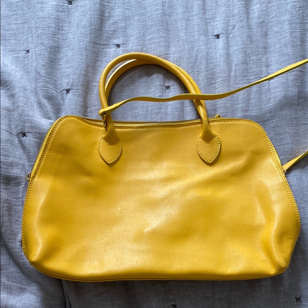 F2 San Gimignano Yellow Leather Crossbody Bag Italy similar to Hermes Bolide
